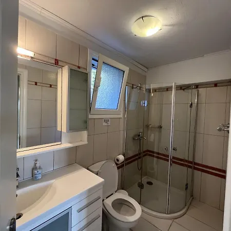 Ampelaki 2 בית נופש