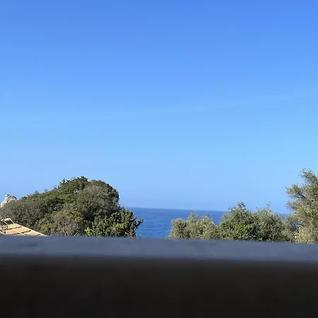 Ampelaki 2 Holiday home *