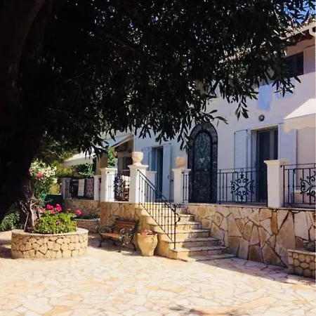 Ampelaki 2 Holiday home
